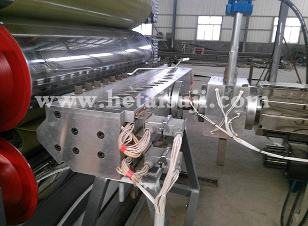 Antiskid pad mould